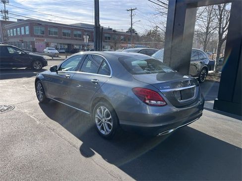 Used 2017 Mercedes-Benz C 300 4MATIC Sedan image 6