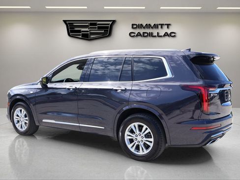 Certified 2024 Cadillac XT6 Luxury FWD image 3