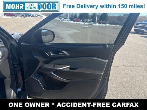 Used 2024 Chevrolet Trax ACTIV w/ Sunroof Package image 22