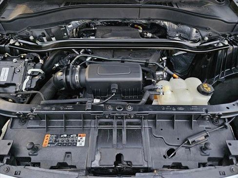 Used 2020 Ford Explorer Limited image 25