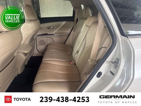 Used 2009 Toyota Venza AWD image 16