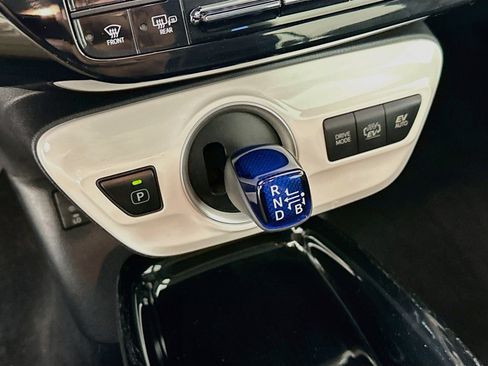 Used 2017 Toyota Prius Prime Plus FWD image 24