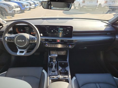 Certified 2025 Kia K5 GT-Line image 16