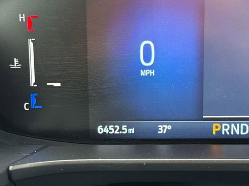 Used 2025 Ford Escape ST-Line Elite image 35