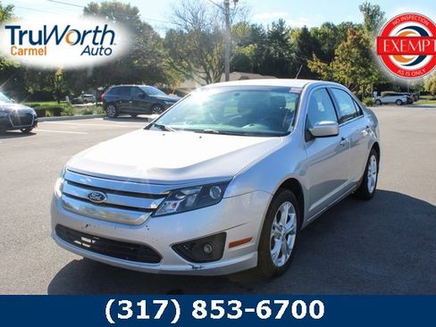 Used 2012 Ford Fusion SE image 1