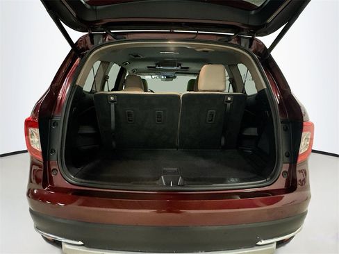 Used 2019 Honda Pilot Touring image 33