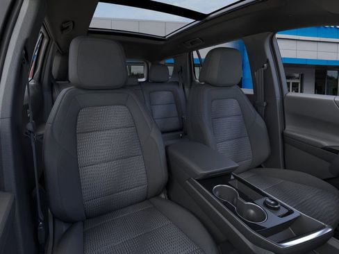 New 2026 Chevrolet Equinox LT w/ Midnight Edition AWD/4WD image 16