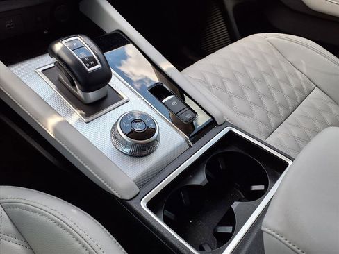 Used 2024 Mitsubishi Outlander SEL FWD image 14