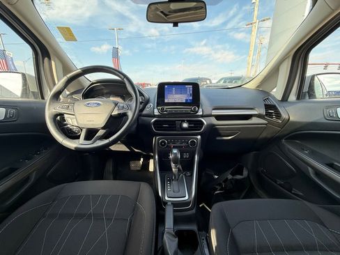 Used 2019 Ford EcoSport SE image 24