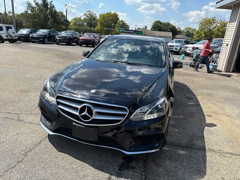 Used 2014 Mercedes-Benz E 350 4MATIC Sedan w/ Premium 1 Package image 14