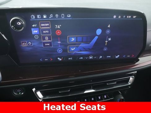 Used 2025 Chevrolet Traverse Z71 w/ LPO, Floor Liner Package image 4