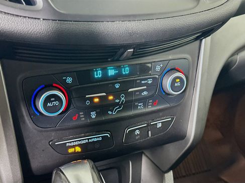 Used 2019 Ford Escape SEL FWD image 22
