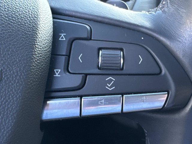 Used 2023 Cadillac CT4 Luxury w/ Sun And Sound Package RWD image 27