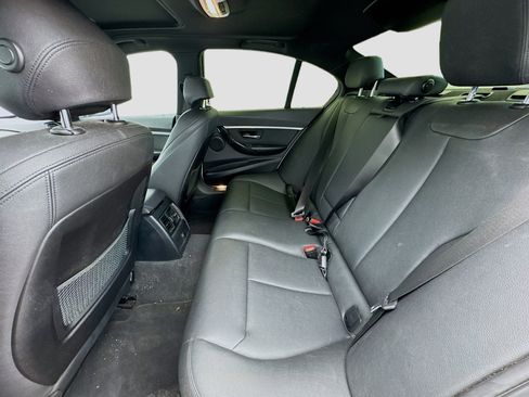 Used 2018 BMW 328d Sedan image 16