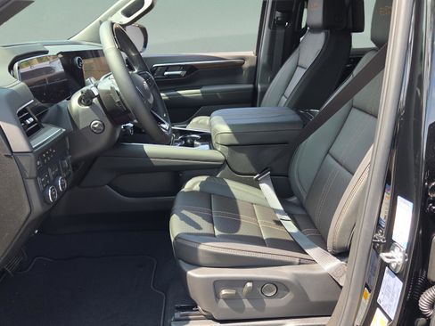 New 2026 Chevrolet Tahoe High Country AWD/4WD image 9