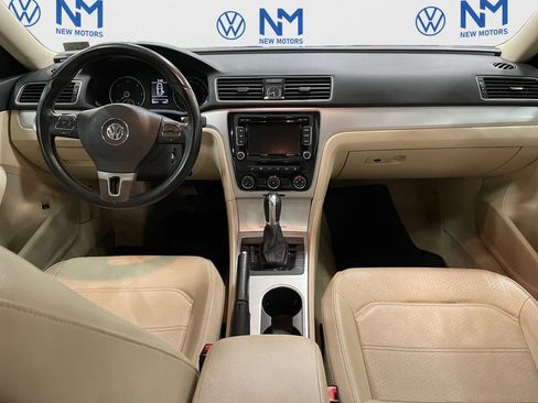 Used 2013 Volkswagen Passat TDI SE image 10