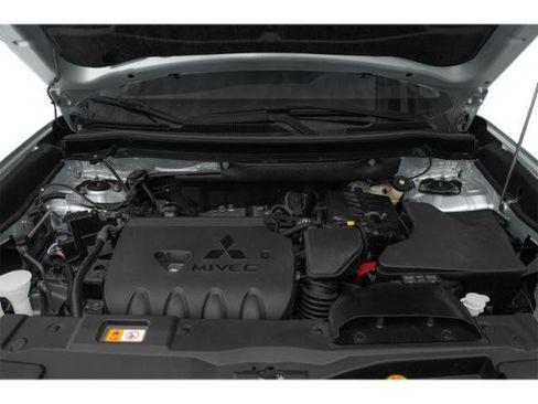 Used 2020 Mitsubishi Outlander SEL FWD image 12