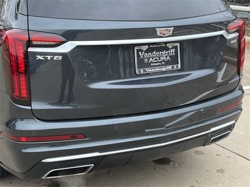 Used 2023 Cadillac XT6 Premium Luxury w/ Technology Package image 6