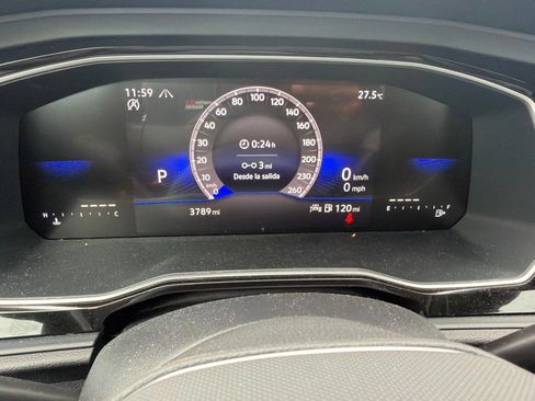 Used 2024 Volkswagen Jetta Sport FWD image 9