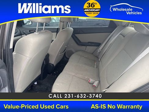 Used 2012 Kia Forte EX image 19