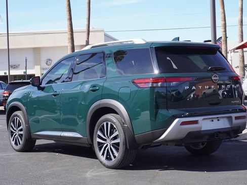 Used 2025 Nissan Pathfinder Platinum w/ Cargo Package image 3