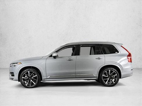 Used 2025 Volvo XC90 B6 Plus w/ Protection Package Premier AWD/4WD image 9