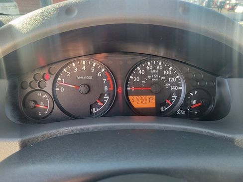 Used 2012 Nissan Xterra X RWD image 16
