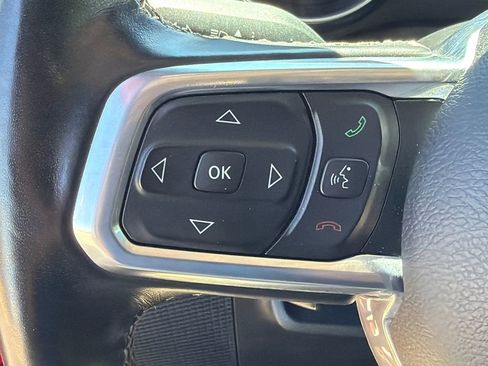 Used 2022 Jeep Wrangler Unlimited Sahara w/ Cold Weather Group AWD/4WD image 24