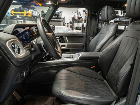 Used 2025 Mercedes-Benz G 550 image 30