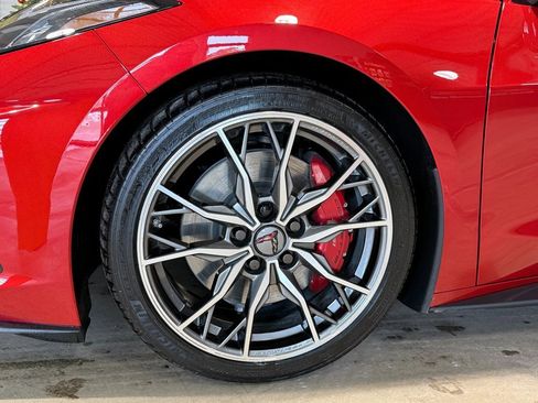 Used 2026 Chevrolet Corvette Stingray w/ Z51 Performance Package image 18