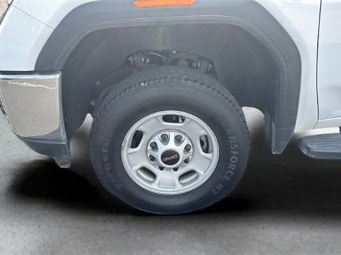 Used 2021 GMC Sierra 2500 2WD Crew Cab w/ Convenience Package image 15