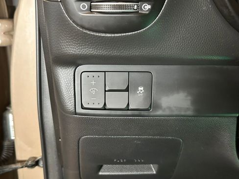 Used 2016 Kia Soul FWD image 17