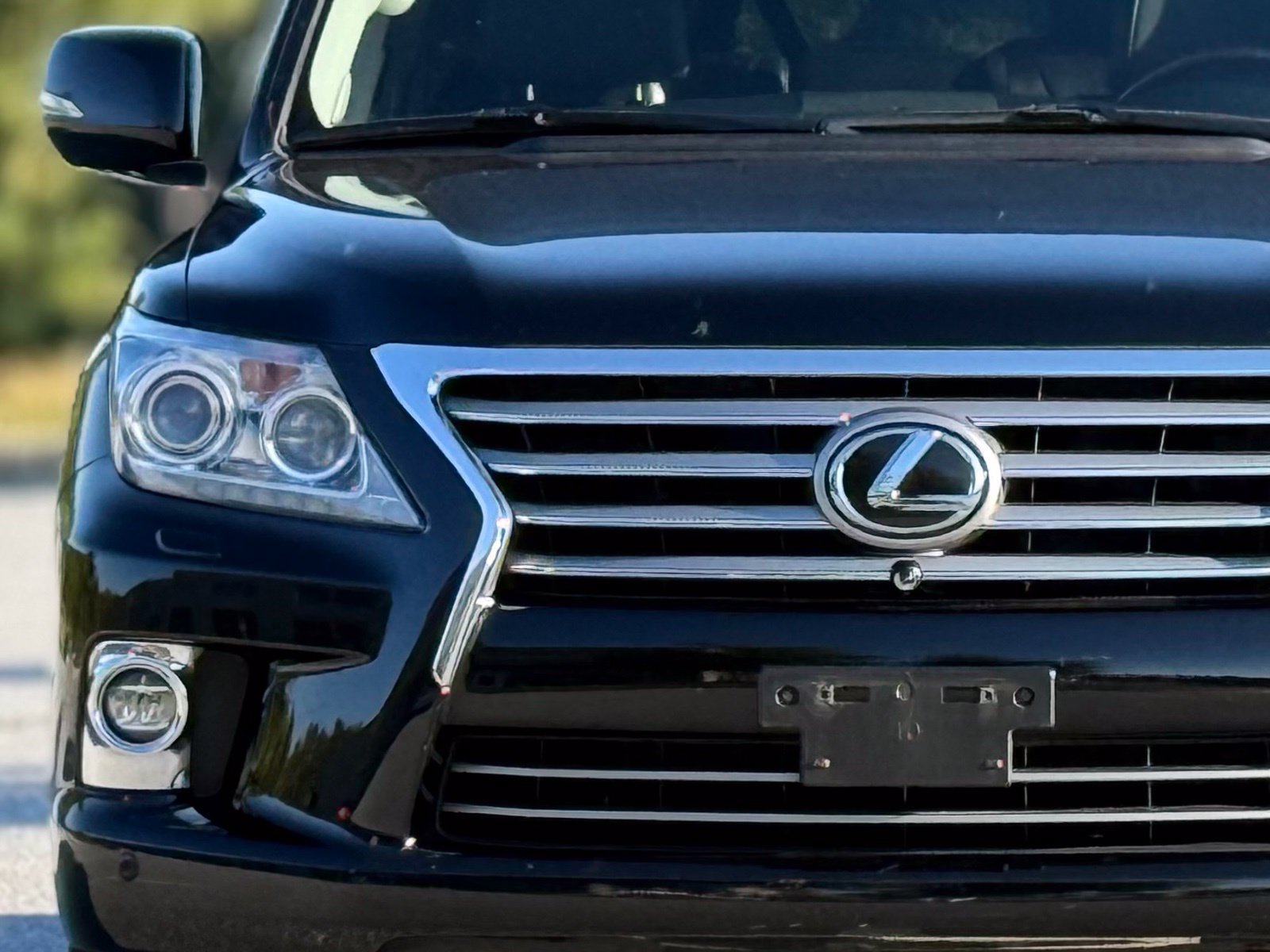 Used 2015 Lexus LX 570 4WD image 14