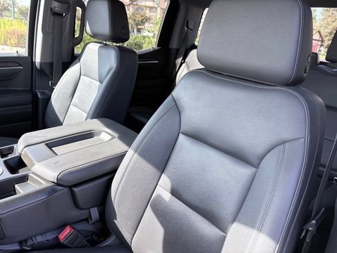 Used 2025 GMC Sierra 1500 SLT RWD image 11
