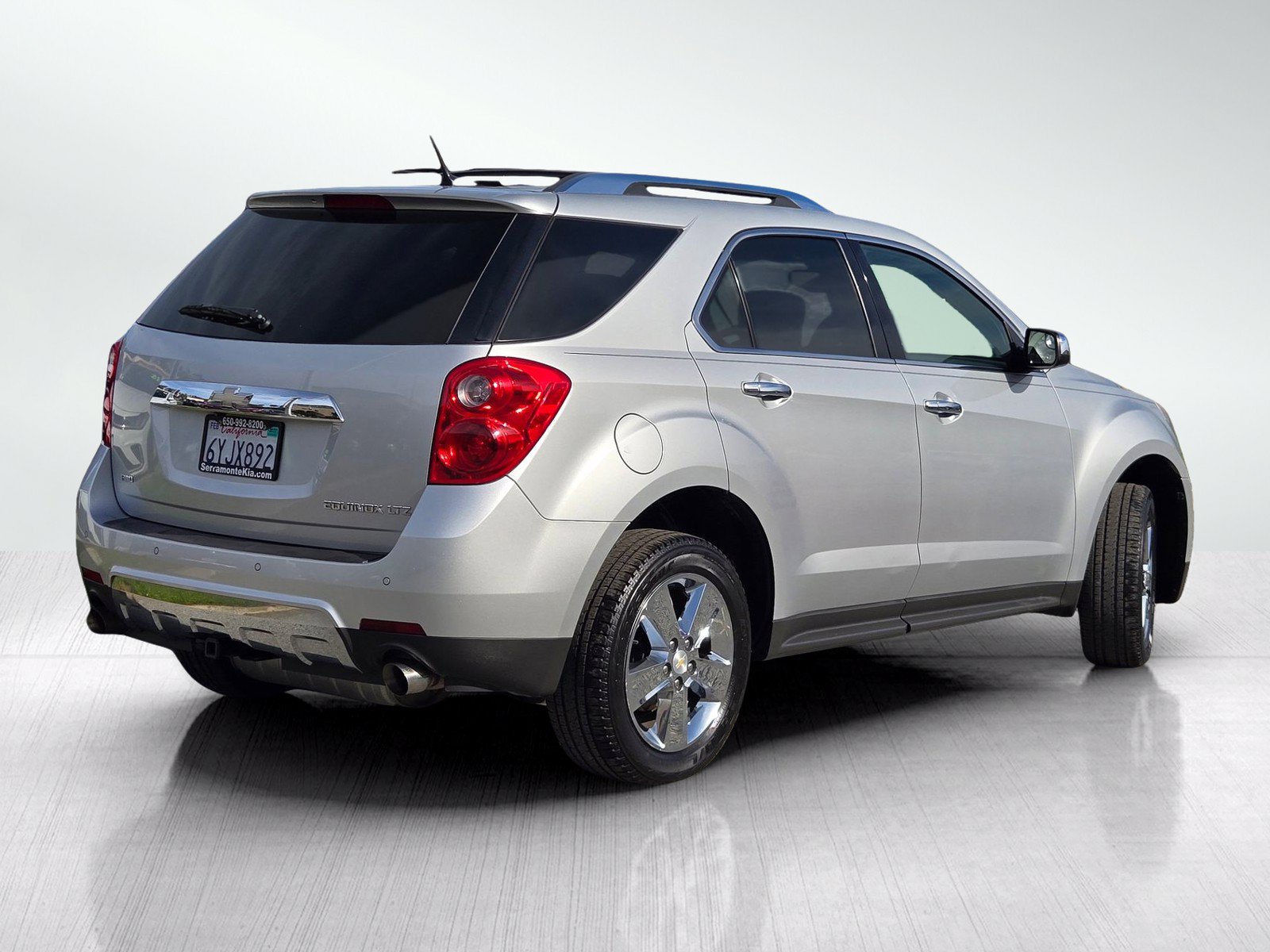 Used 2013 Chevrolet Equinox LTZ AWD/4WD image 4