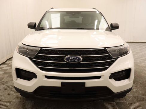 Used 2023 Ford Explorer XLT RWD image 5