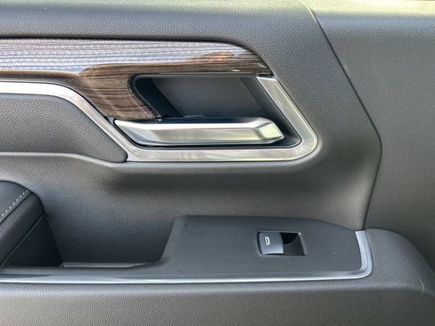 Used 2025 Chevrolet Silverado 2500 LT w/ Trail Boss Package image 49