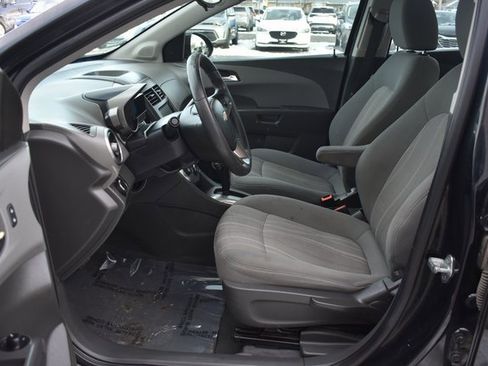 Used 2014 Chevrolet Sonic LT image 13