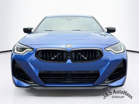 Used 2023 BMW M240i xDrive Coupe AWD/4WD image 2