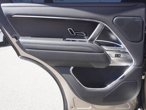 New 2026 Land Rover Range Rover SE AWD/4WD image 28
