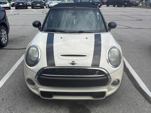 Used 2017 MINI Cooper S FWD image 1