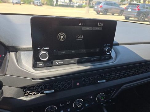 Used 2024 Honda Accord EX image 20