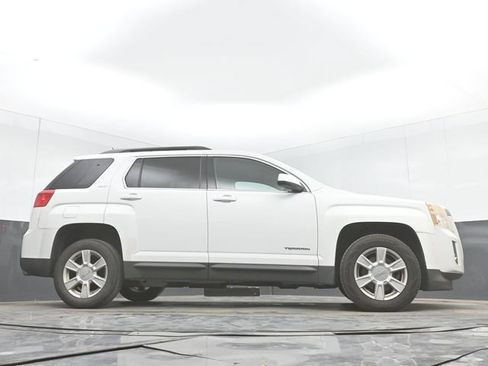 Used 2013 GMC Terrain SLT FWD image 34