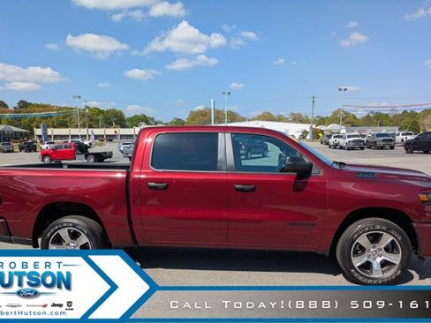 Used 2025 RAM 1500 Tradesman AWD/4WD image 5