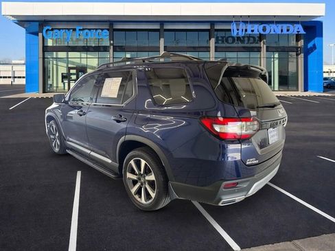 Certified 2024 Honda Pilot Elite image 3