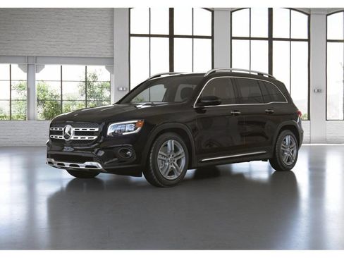Certified 2023 Mercedes-Benz GLB 250 4MATIC image 40