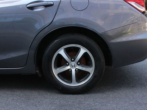 Used 2015 Honda Civic SE image 10