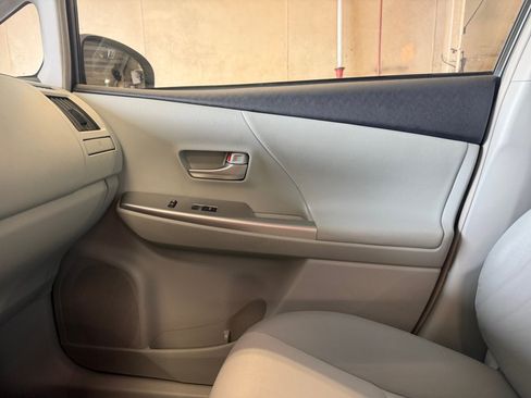 Used 2013 Toyota Prius V Five FWD image 35