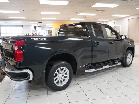 Used 2019 Chevrolet Silverado 1500 LT w/ All-Star Edition image 11