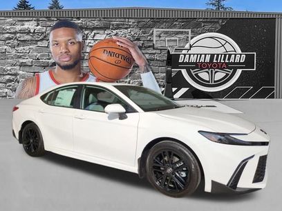 New 2025 Toyota Camry SE